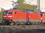 120 145-8 verl�sst mit einer BR 189 den Gbf. K�ln ...