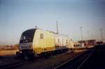 Seltener Gast in Mukran:der Eurorunner ER20 001 im Dezember 2005. ...