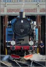 Sanft dampft die Tkt 48-87 am Abend des 27.09.09 in ...