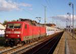 120 138-3 bef�rderte am 19.10.2009 den EC 340 Wawel (Krakow ...