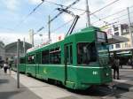 Der Motorwagen 481 hat soeben die Ankunfts Haltestelle am Bahnhof ... Der Motorwagen 481 hat soeben die Ankunfts Haltestelle am Bahnhof ...