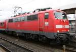 Die 111 078-5 steht mit dem RE nach Stuttgart in ...