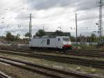 285 109-5 der ITL f�hrt am 14.10. 09 solo durch Cottbus ...