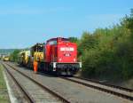 MEG 105 mit dem DBV 93776 nach Braunsbedra, im Bf ... MEG 105 mit dem DBV 93776 nach Braunsbedra, im Bf ...