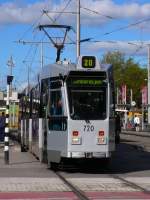 ZGT 6/6 720 in den neuen Farben auf der Trampluslinie ...