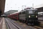 142 001-7 mit Autozug ...  Gilbert Coletti 25.10.2009