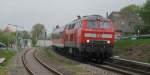 218 480-2 bei der Durchfahrt von Grombach am 16. April ...