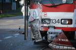 Stra�enbahn Nr. 134

Unfall: Stra�enbahn f�hrt in einen Linienbus.  ...