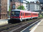 628-295 bei der Einfahrt von Worms Hbf.  ...
