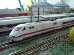 BR 401 009, ICE1, am 21.07.2009. (Epoche V)  ...