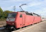 120 155 am 03.10.09 mit einem IC nach Karlsruhe in ...