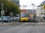 DT8 3302 fuhr am 27.10.09 gegen 14:00Uhr als U5 nach ...