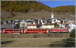 R1940 mit Ge 4/4 I 603 Badus ist in Ardez ...
