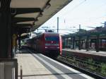 101-004 mit ihrem EC nach Mainz bei der durchfahrt von ... 101-004 mit ihrem EC nach Mainz bei der durchfahrt von ...