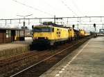 1315 und 6426 mit G�terzug 55350 Roosendaal-Kijfhoek auf Bahnhof Lage ...