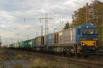 Eine G2000 f�hrt am 31.10.09 HGK DE751 und einen GZ ...