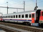 Sonstige B - Personenwagen 2 Kl. B 61 88 21-70 654-5 im SBB Bahnhof Pf�ffikon unterwegs nach Chur am 07.09.2009