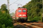 Die 115 278-4 vor einem Intercity in Kelsterbach am 20.08.2009 ...