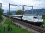 Re 460 056-5 mit der Werbung pro infirmis am 14.5.05 ...
