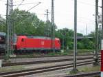 185-032 in Mannheim Hbf.   ...