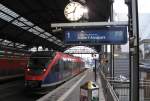 Am 01.01.10 wartet 643 226 im Aachener Hbf. auf die ...