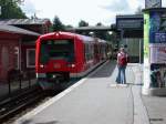 BR 474 f�hrt in den Bf S�lldorf ein; Aug. 2002. ...
