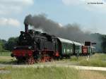 75 1118 der UEF mit Sonderzug auf der Strecke Amstetten-Gerstetten ...