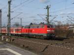 218 448-9 schiebt den ...  Felix H�hne 06.03.2010