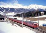 RhB Regionalzug 348 von Pontresina nach Samedan am 10.03.1998 Einfahrt ...
