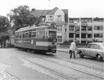Hamburg Am 25. Mai 1974 ist auf der Streekbr�cke bereits das Stra�enbahn-Haltestellenschild demontiert. Einen Tag sp�ter wird es hier keine Stra�enbahn mehr geben. 