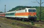 BR 143 mit Z�gen 143 652-6 am 10.06.2000 in Kirchheim/Neckar mit SE 19849 Heilbronn - Stuttgart