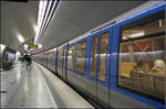 U2-Ost: U-Bahnstation  Trudering  mit ...  Gisela, Matthias und Jonas Frey 29.08.2005