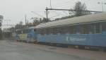 tagkompaniet Tagkompaniet RC 6 Nr.4 mit Personenzug Lulea - Narvik am 07.09.2002 in Narvik. Unter der Br�cke hindurch ist nach ca. einen Kilometer die Erzverladung im Hafen.