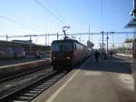 Die Re 4/4 11204 und eine weitere Re2 aus der ...