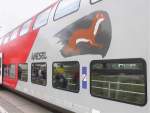doppelstockwagen Wiesel-Logo auf den Doppelstockwagen. 29.9.02, Innotrans Berlin