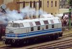 V 240 001 zur Lokparade zum Dampflokfest 2004 in Dresden. ...