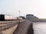 Rechts Nordsee, links Bahnhof. ...  Juergen Borngiesser 28.10.2005