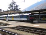 Eine S1 nach Biasca verl�sst mit dem f�hrenden RBDe 560 ...