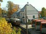 Rittnerbahn - Ferrovia del Renon Der zweite 4achser TW2 am 26.10.05 in Klobenstein/Collalbo