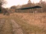 Bahnsteige 1-3 in Sch�nberg ...  Norman Butzke 02.04.2006