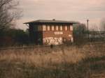 eheml. Stellwerk in Sch�nberg (jetzt vernagelt,April 2006)
<a href= http://staedte.kaposo.de target= _blank ><img src= http://www.bahnbilder.de/counter/counter_new.php?key=153181117  ...