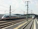 Zugbegegnung im Bahnhof Montabauer, ...  Stefan Paulick 11/2002