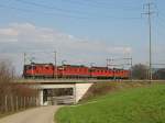 Lokzug mit zwei Re4/4 ...  J�rgen Walter 10.04.2006
