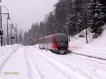 Ausfahrt eines DESIRO der Deutschen Bahn (BR 642) aus dem ...