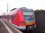 br-423 423 258 als S 11 auf dem Weg nach Bergisch Gladbach. Hier legt er ein kurzen Stop in Dormagen ein.