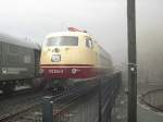 103 224 im Rauch ...  Peter Horn 07.07.2006