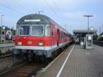 Steuerwagen Bauart Karlsruhe Original Bnrdzf 483.1 (50 80 82-34 176-1) mit Gep�ckraumfaltt�ren in der RB32109 mit 111 026 an der Spitze in Neumarkt/Opf.(5.8.06)
