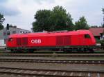 br-2016 2016 066-9 wartet mit G�terzug auf die Abfahrt (Bhf.RIED i.I. 2006-08-10)