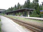 sonstige Blick auf den Bahnsteigbereich von Hinterzarten mit Blick auf Gleis 1 und 2
