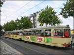 Stra�enbahn-Tw 2758 steht am ...  Thomas Schmidt 29.09.2006